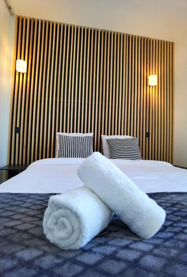 Piscine Et Jacuzzi Loft Ravissant Dans Une Maison Basque 安格雷 外观 照片